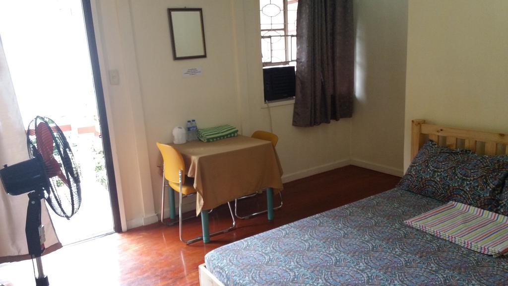 Christopher B&B And Apartments (Adults Only) Paranaque City Zewnętrze zdjęcie